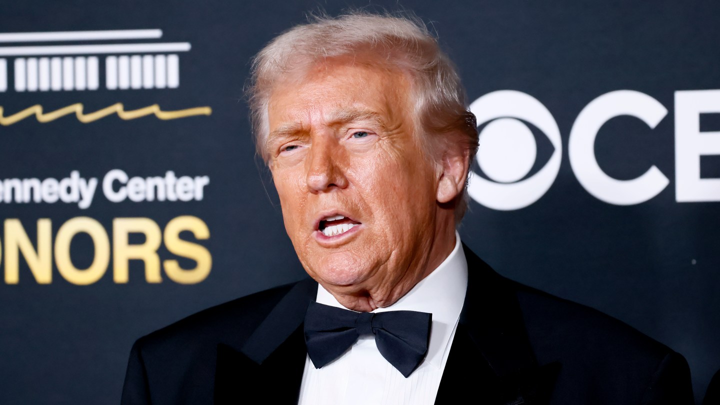 Trump Says Nexstar-Tegna Merger Will “Knock Out the Fake News,” FCC Chair Says “Let’s Get It Done”