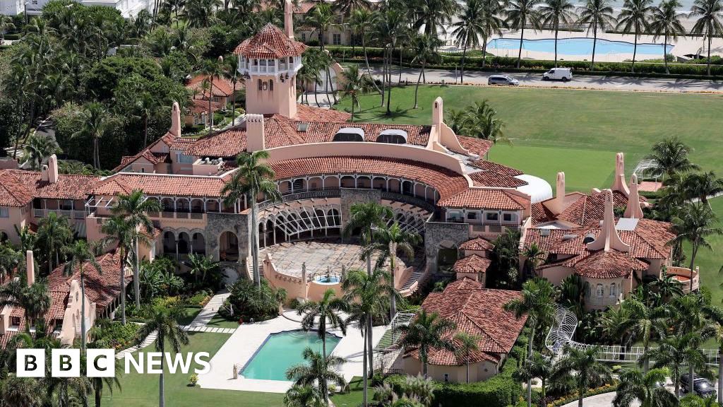 Armed man killed after entering secure perimeter of Trump’s residence, Secret Service says