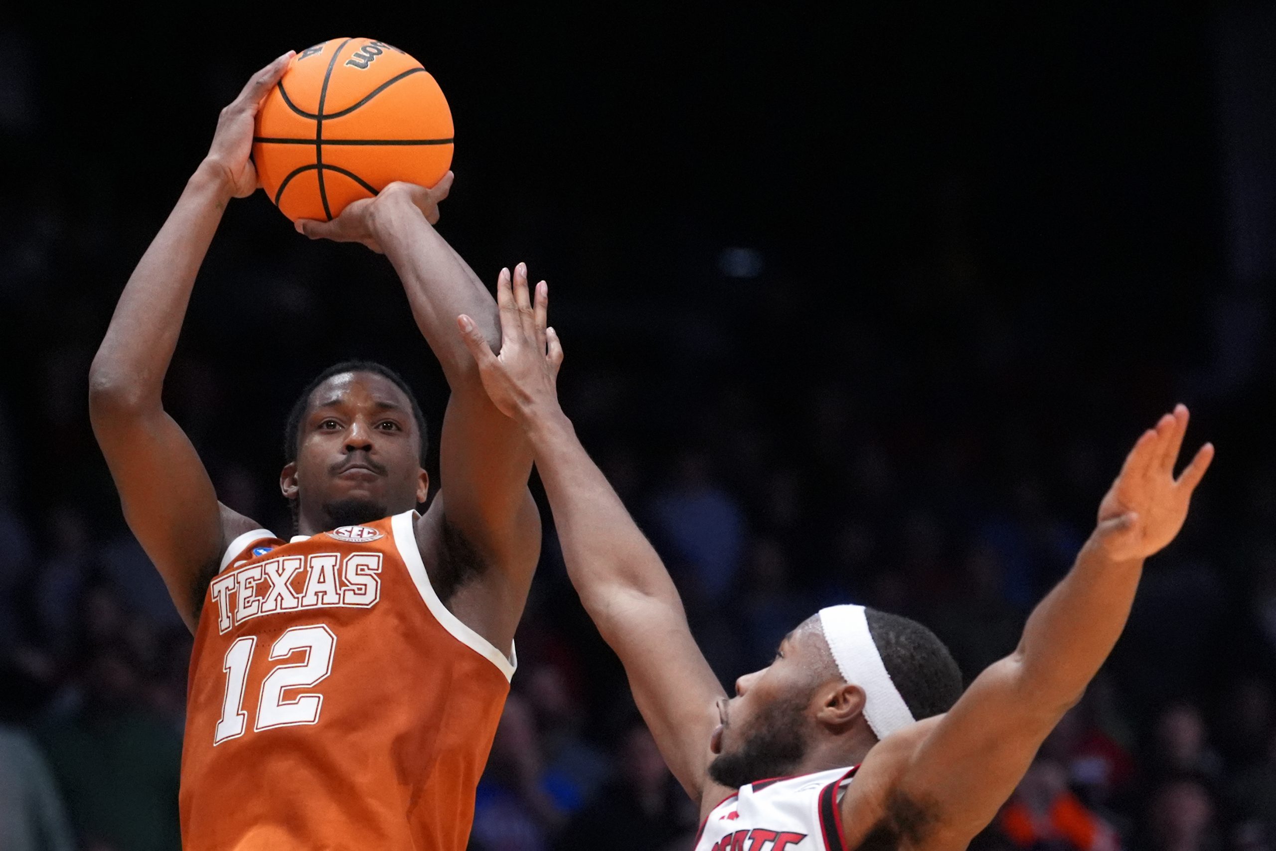 Tramon Mark’s jumper in final second sparks Texas’ First Four March Madness win over NC State