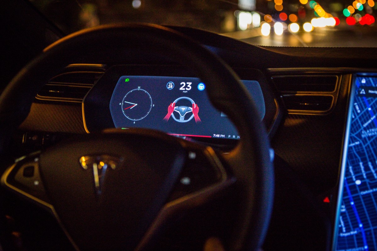 Tesla dodges 30-day suspension in California after removing ‘Autopilot’