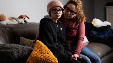 Chicago teen whose father was detained by ICE while she fought cancer dies