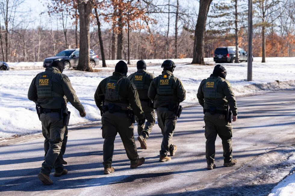 Feds open a perjury probe into ICE officers’ testimony about the shooting of a Venezuelan man