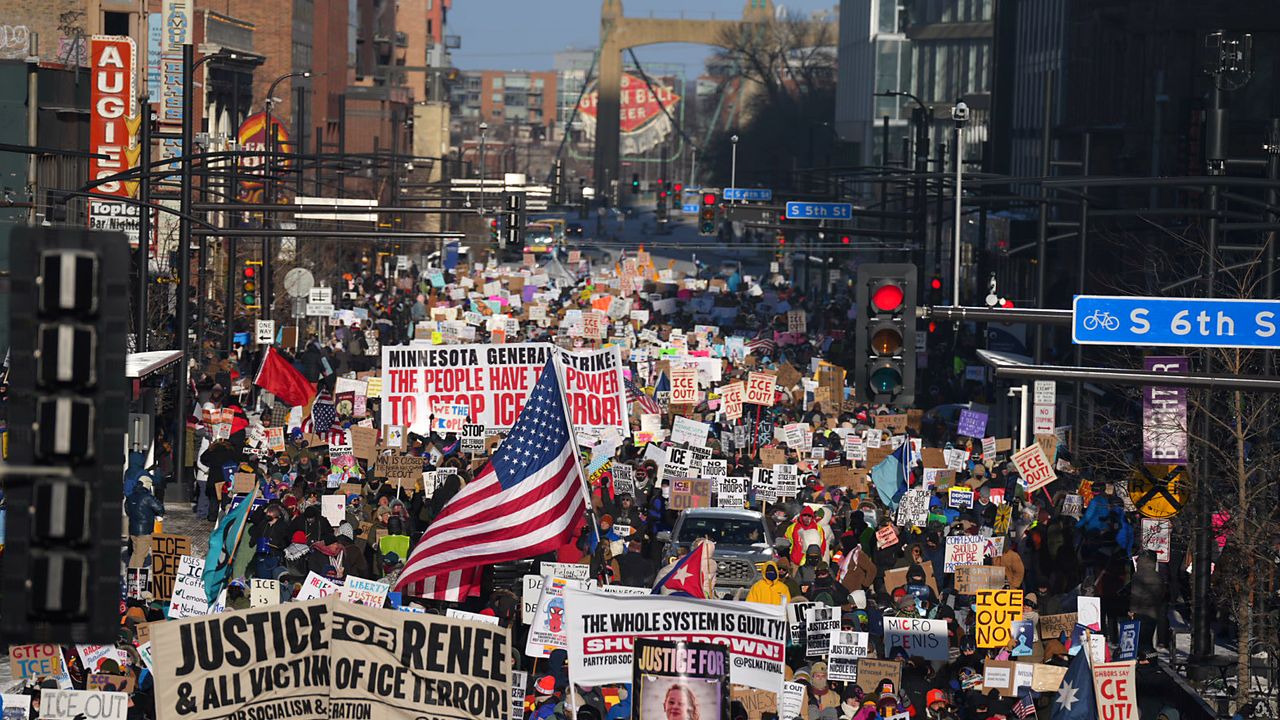 Restaurants Shutter Nationwide Friday in Support of General Strike