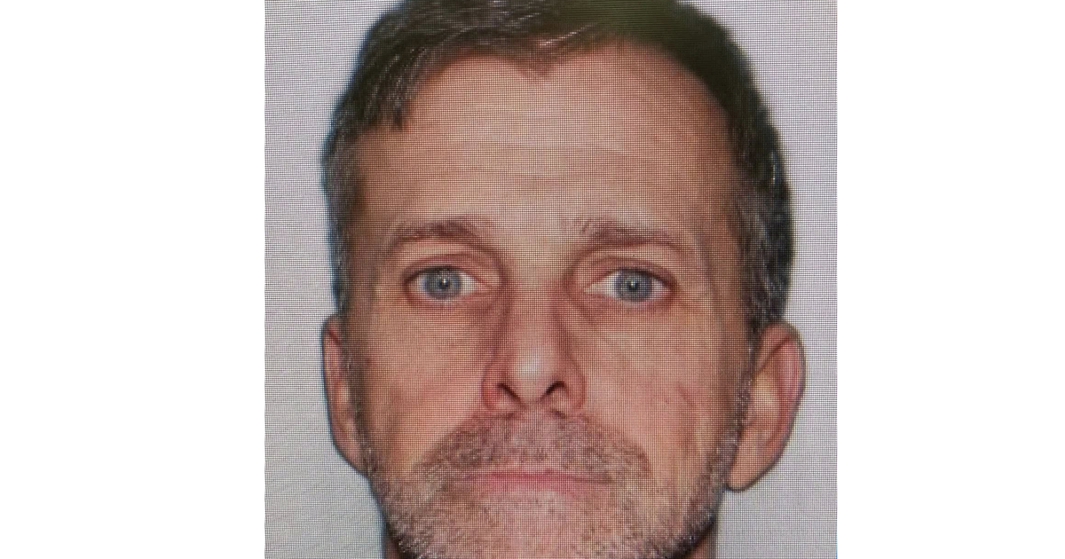 Manhunt for retired special forces soldier accused of shooting wife enters 5th day in Tennessee