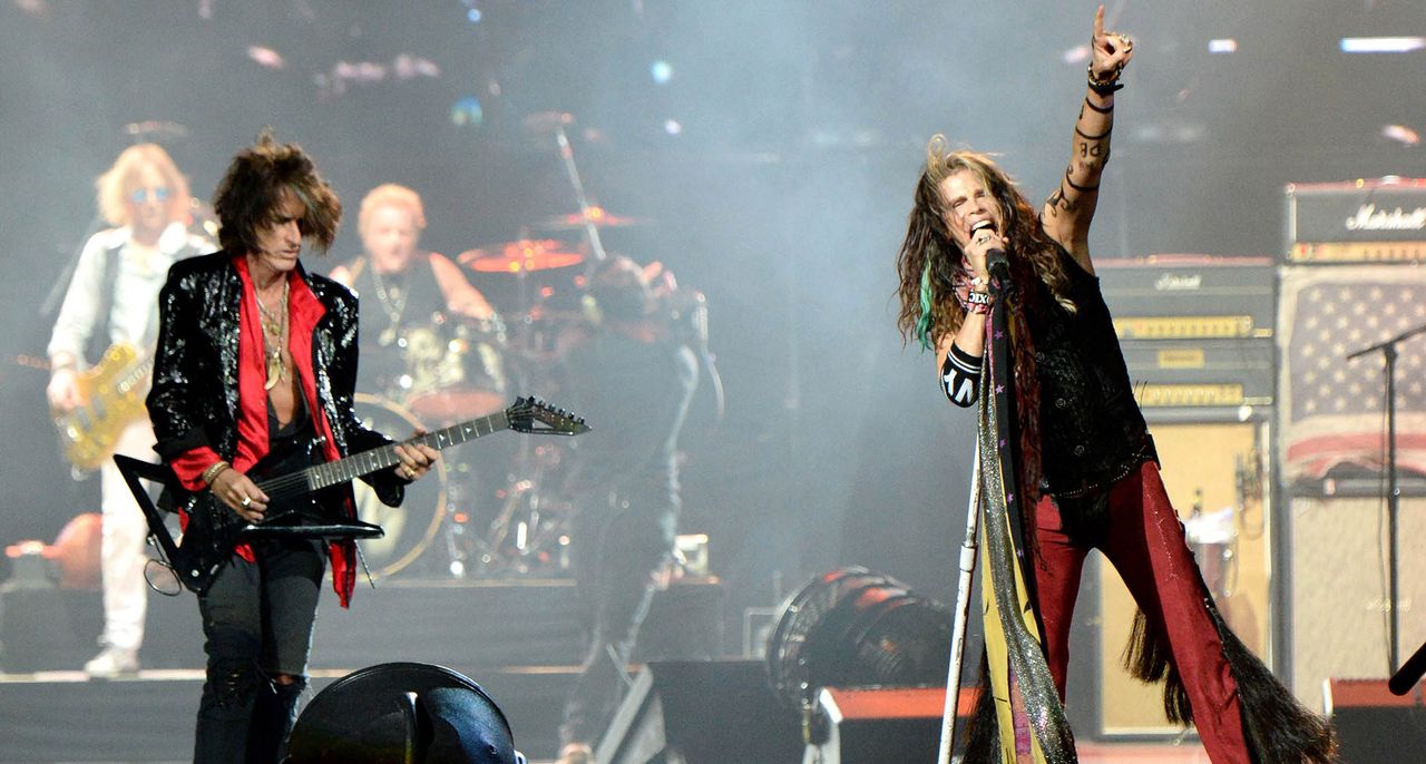 “As soon as Isaw the Blade Runner, I said, ‘That’s mine. Igotta have that.’ It’s the ultimate pointy guitar”: Joe Perry tells all about that “too cool” electric you saw on MTV when Walk This Way came on