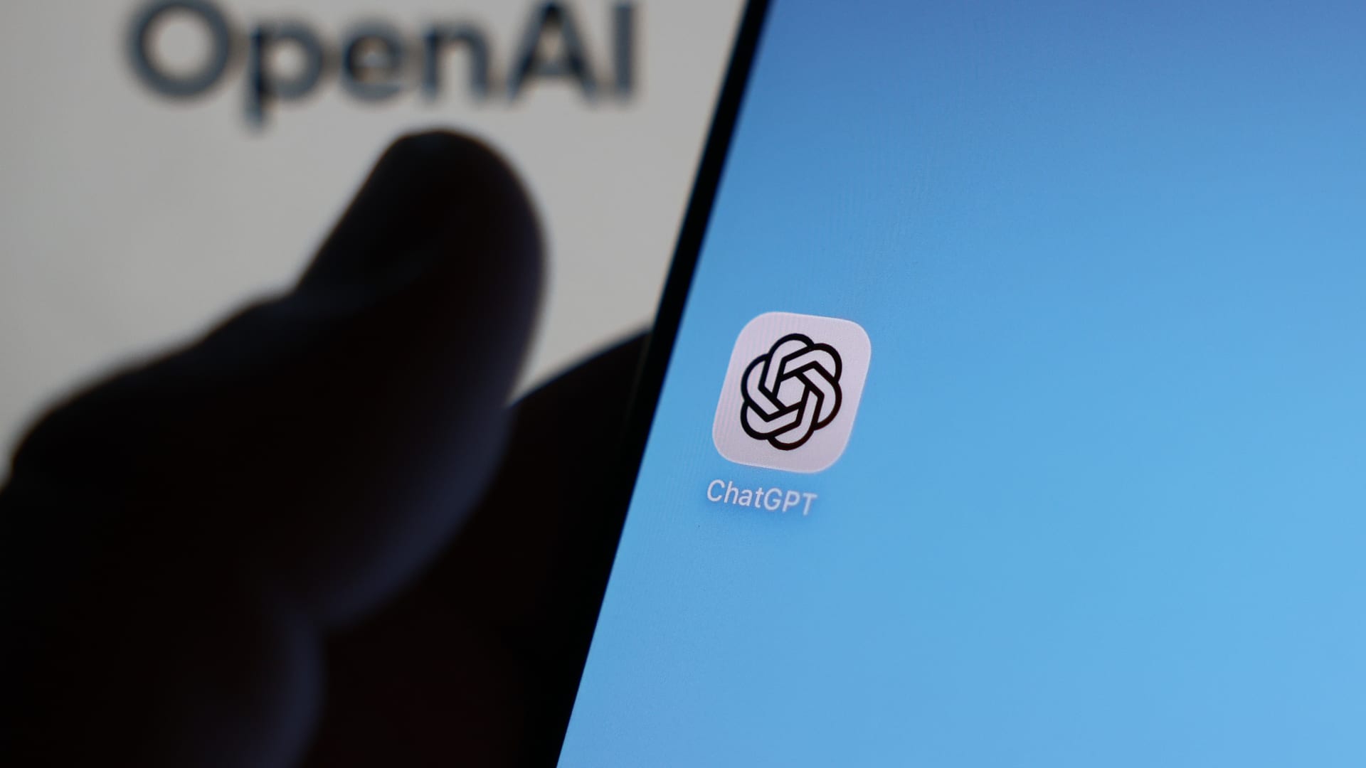 OpenAI sales leader leaves for role at Thrive Capital