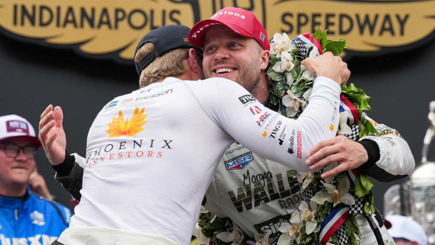 2026 Indy 500 live updates: Dixon leads under red flag for rain; Legge, Rossi, Power out