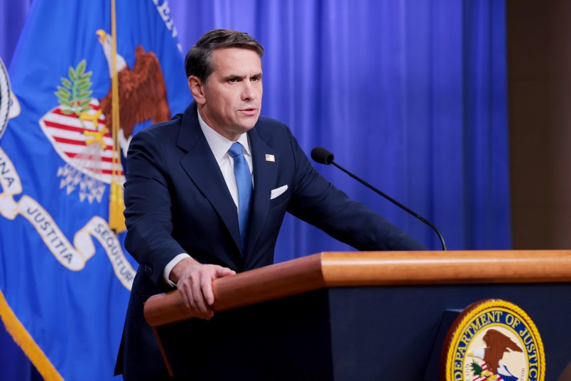 DOJ Invokes McCarthy-Era Law to Strip Somalia-born Minnesotan of Citizenship