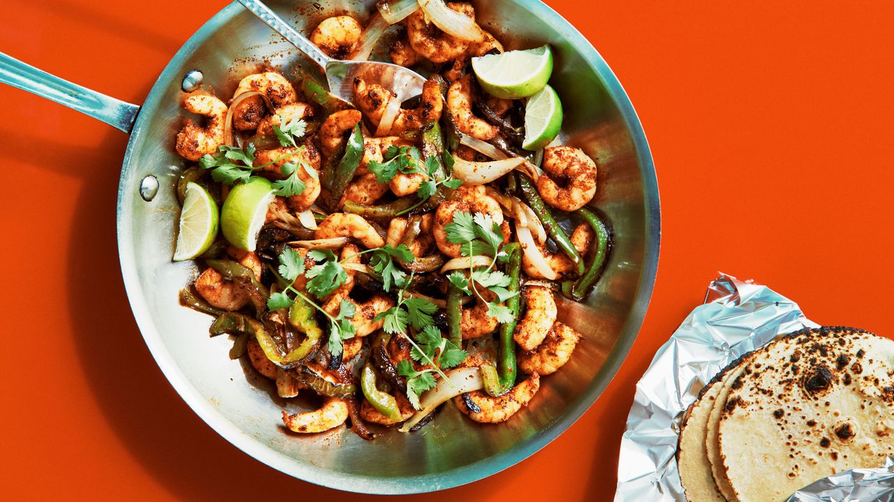 Easy Shrimp Fajitas