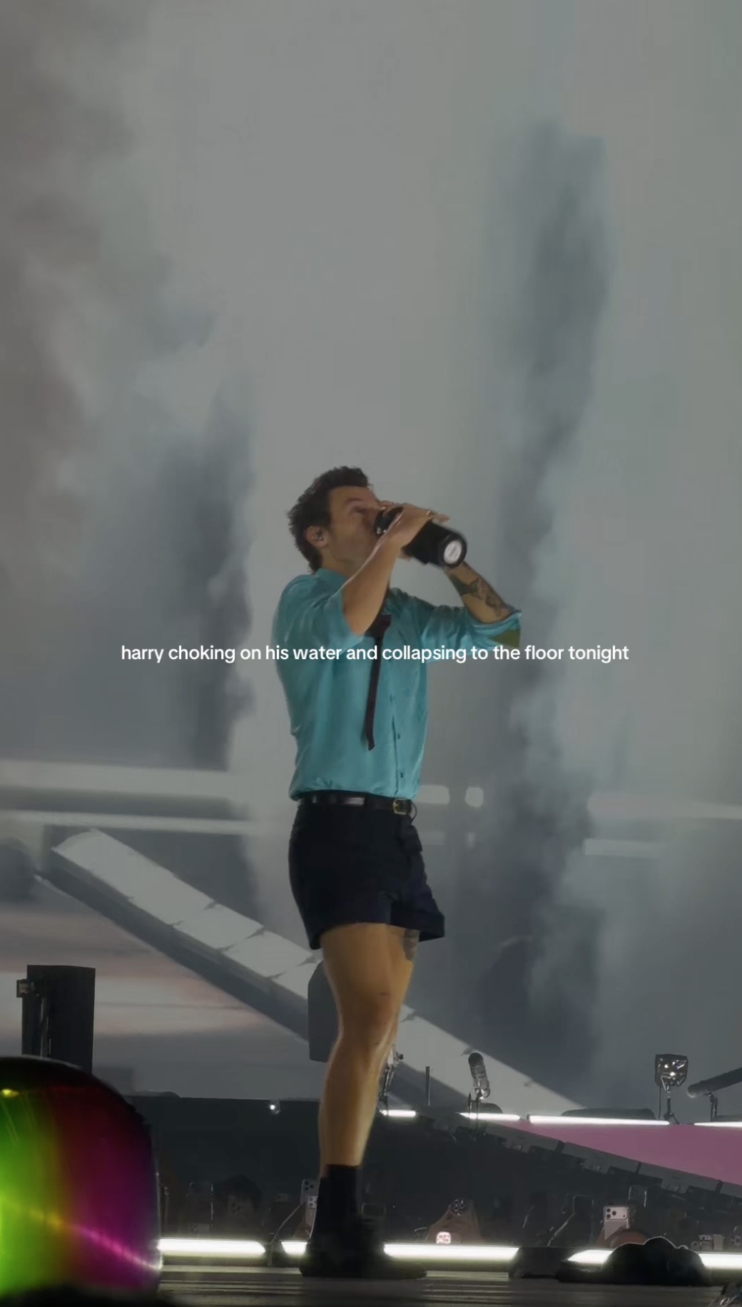 Harry Styles chokes on water, collapses on stage while performing during heatwave