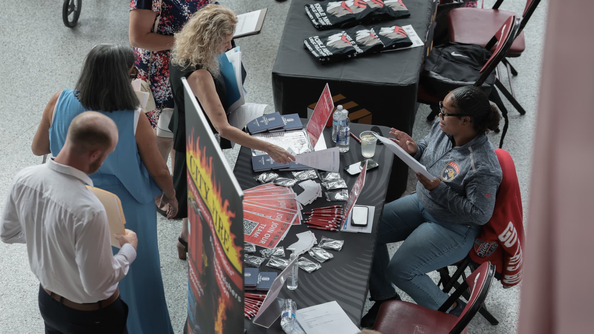 U.S. payrolls rose by 172,000 in May, much more than expected; unemployment at 4.3%