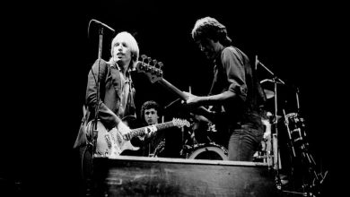 “I got a hold of a little psychedelic substance and tripped out all night. By morning, I said, ‘I’m a bass player!’” How a psychedelic-fueled studio session set Ron Blair on the path to becoming a founding member of Tom Petty and the Heartbreakers