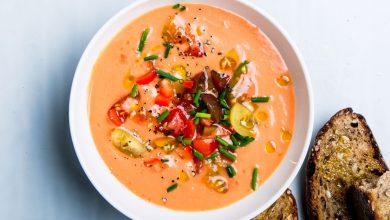 Easy Gazpacho (Spanish Cold Tomato Soup; Blender Method)