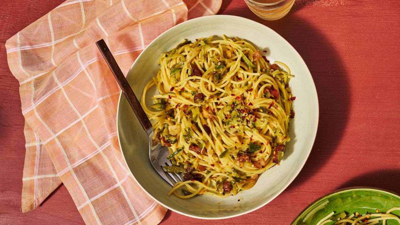 Spaghetti With Zucchini and Guanciale