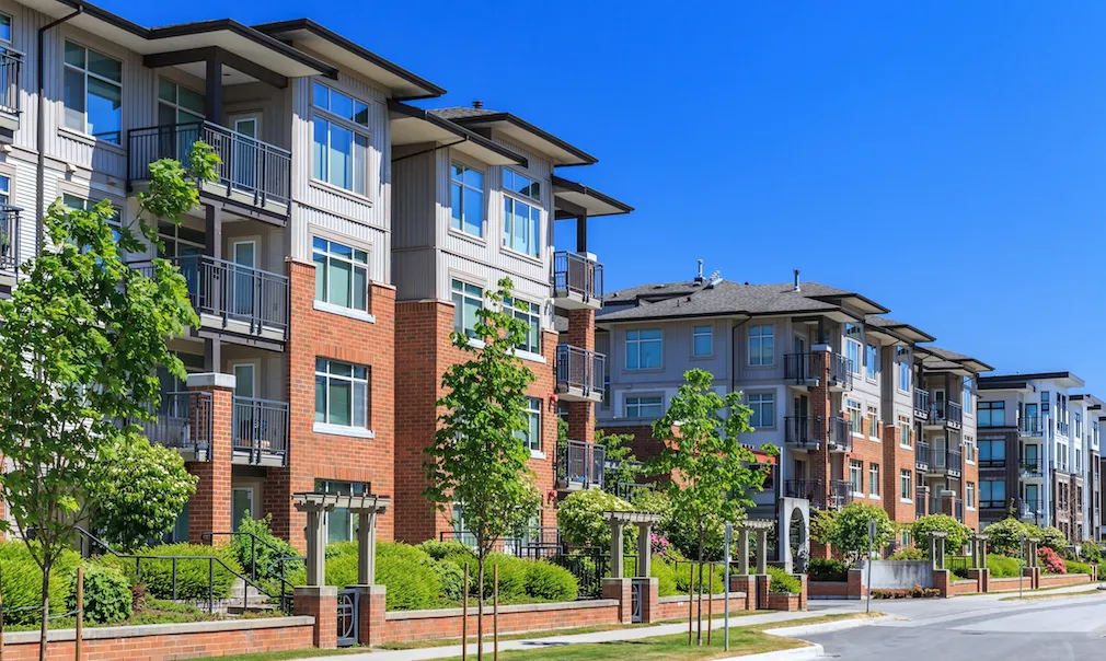 U.S. apartment demand hits a high mark as pipeline slows