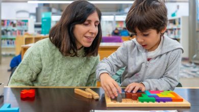 How does parent-child interaction therapy work? And who can use it?