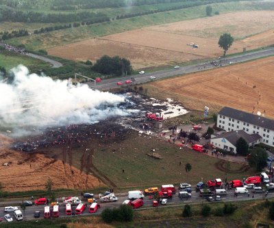 On This Day, July 25: Air France Concorde jet crashes, killing 113