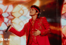 Bruno Mars has an unexpected opening before Wembley party starts