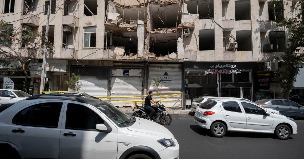 Iran War Latest: Trump threatens Iran, Houthis with “major military punishment” as war spreads to Red Sea