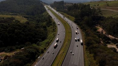 Brazil bus crash kills at least 23 and injures five in Parana state