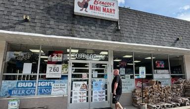 Buc-ee’s chain draws outcry in Ohio for launching fight over mini mart’s beaver logo