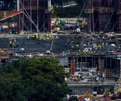 Supreme Court rules $400m White House ballroom construction can continue