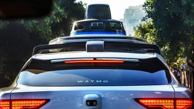 2 young people arrested after Waymo alerted San Francisco police about loaded AR-style rifle