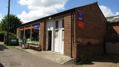 -2019-05-25 Charity shop, The Terrace, North Walsham.JPG
