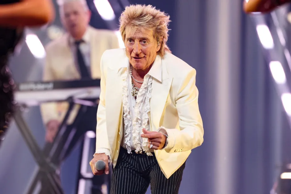 Rod Stewart performs onstage at the 2025 American Music Awards held at the Fontainebleau Las Vegas on May 26, 2025, in Las Vegas. Christopher…